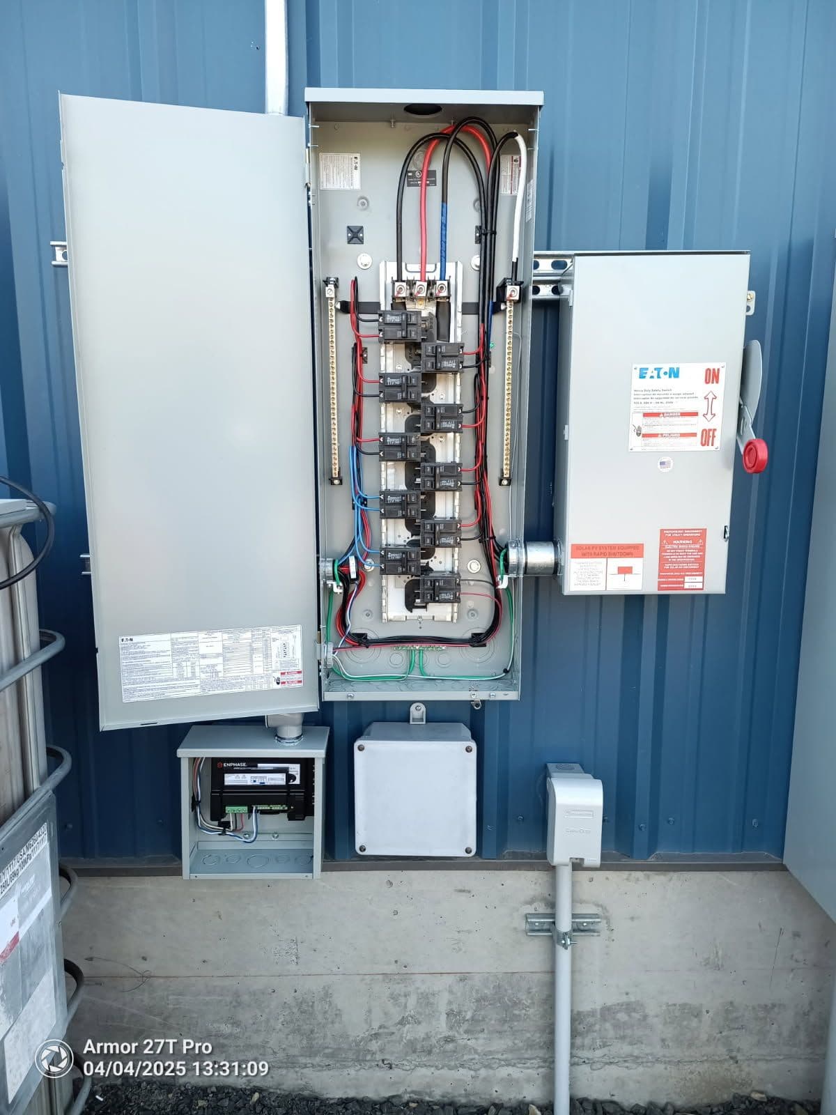 Project Solar-Powered Service Panel in Snohomish County image