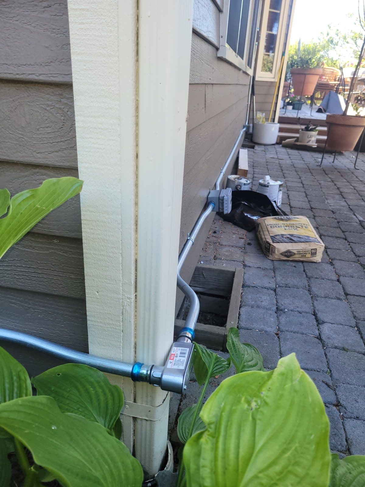 Gallery photos for Outdoor Wiring Solutions for Winter Comfort: Image #1